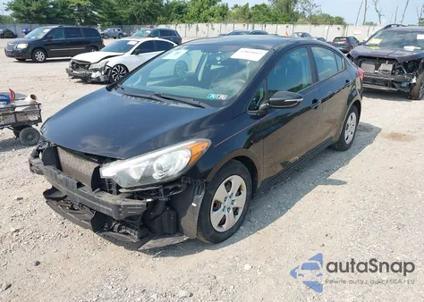 2015 Kia Forte Lx z USA, uszkodzony, nr VIN KNAFX4A69F5342748